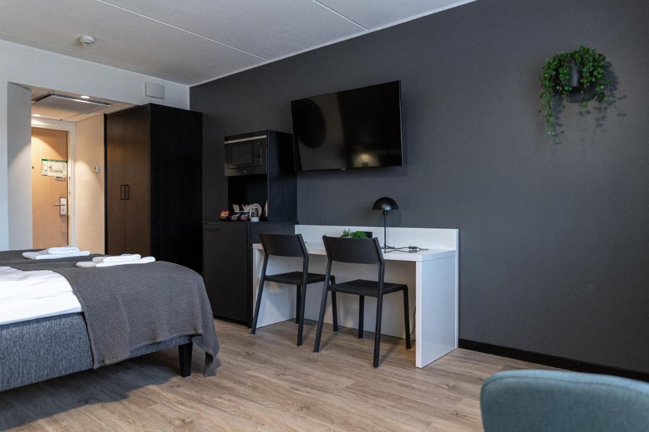 Hotelli Sointu By Uhanda Järvenpää エクステリア 写真