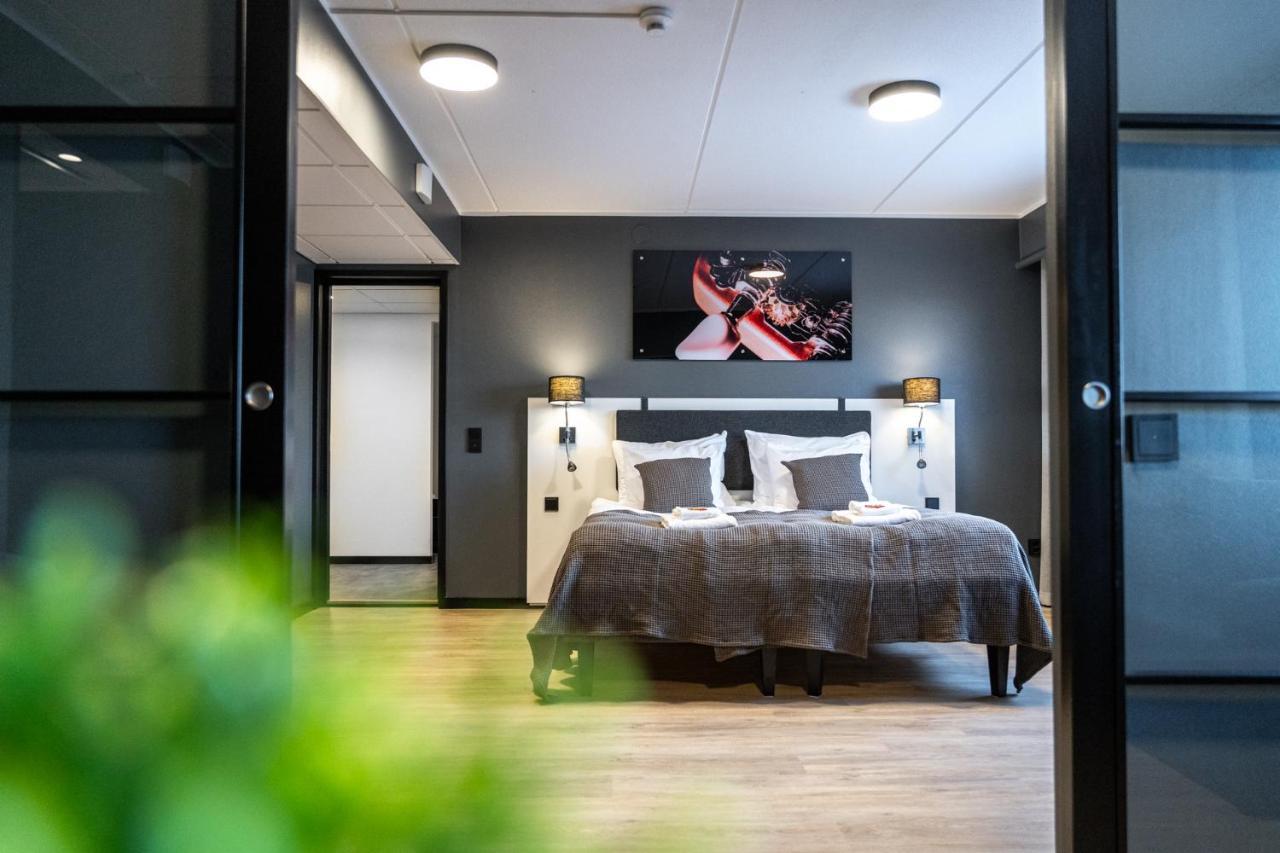 Hotelli Sointu By Uhanda Järvenpää エクステリア 写真